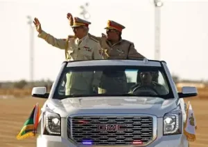 مناورات حفتر العسكرية ورسائل السلاح في الصحراء المفتوحة